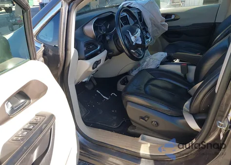 2019 Chrysler Pacifica Touring L Plus from USA, damaged, VIN 2C4RC1EG6KR738565